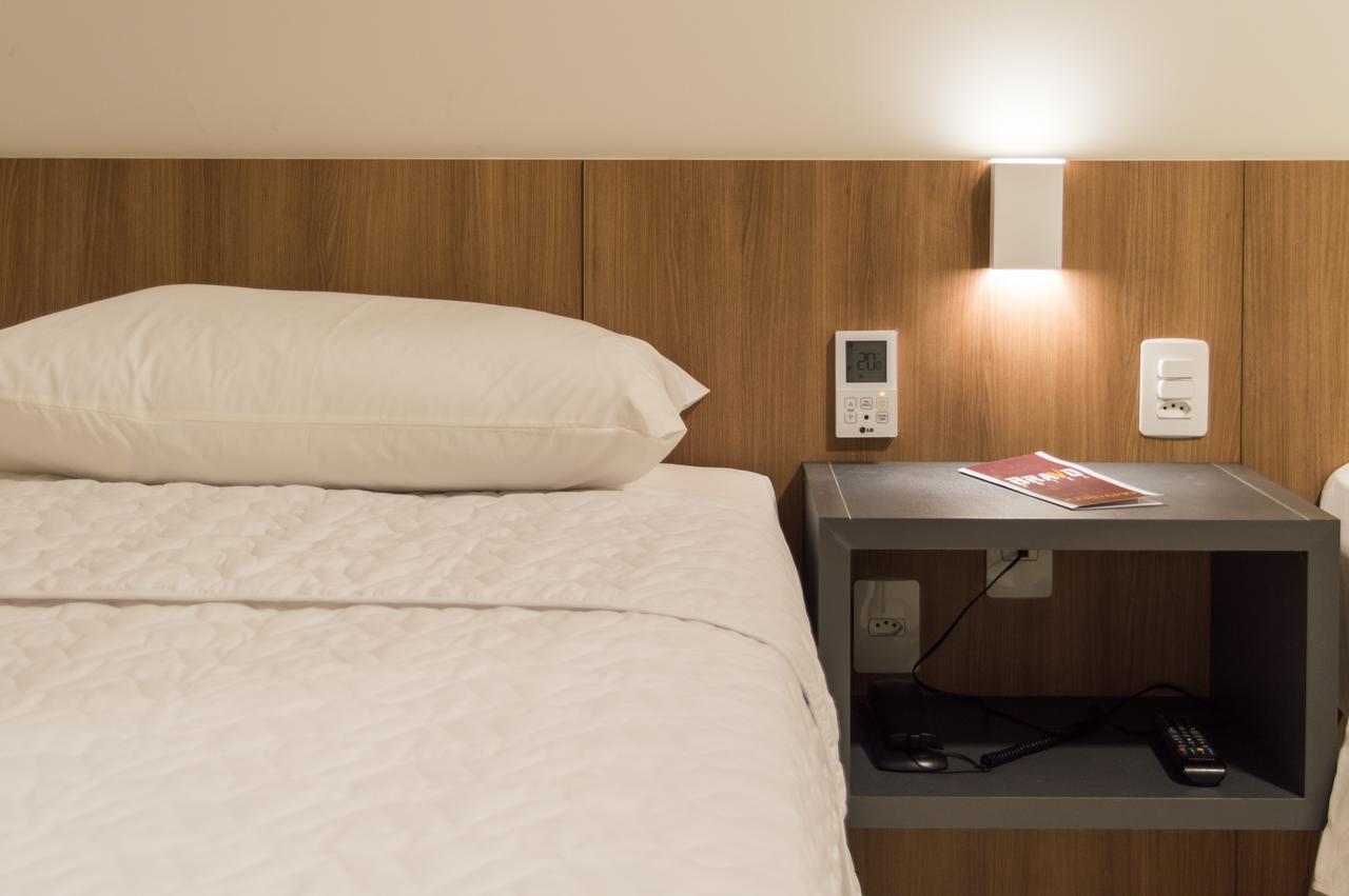 Bravo Hotel Joao Neiva Luaran gambar