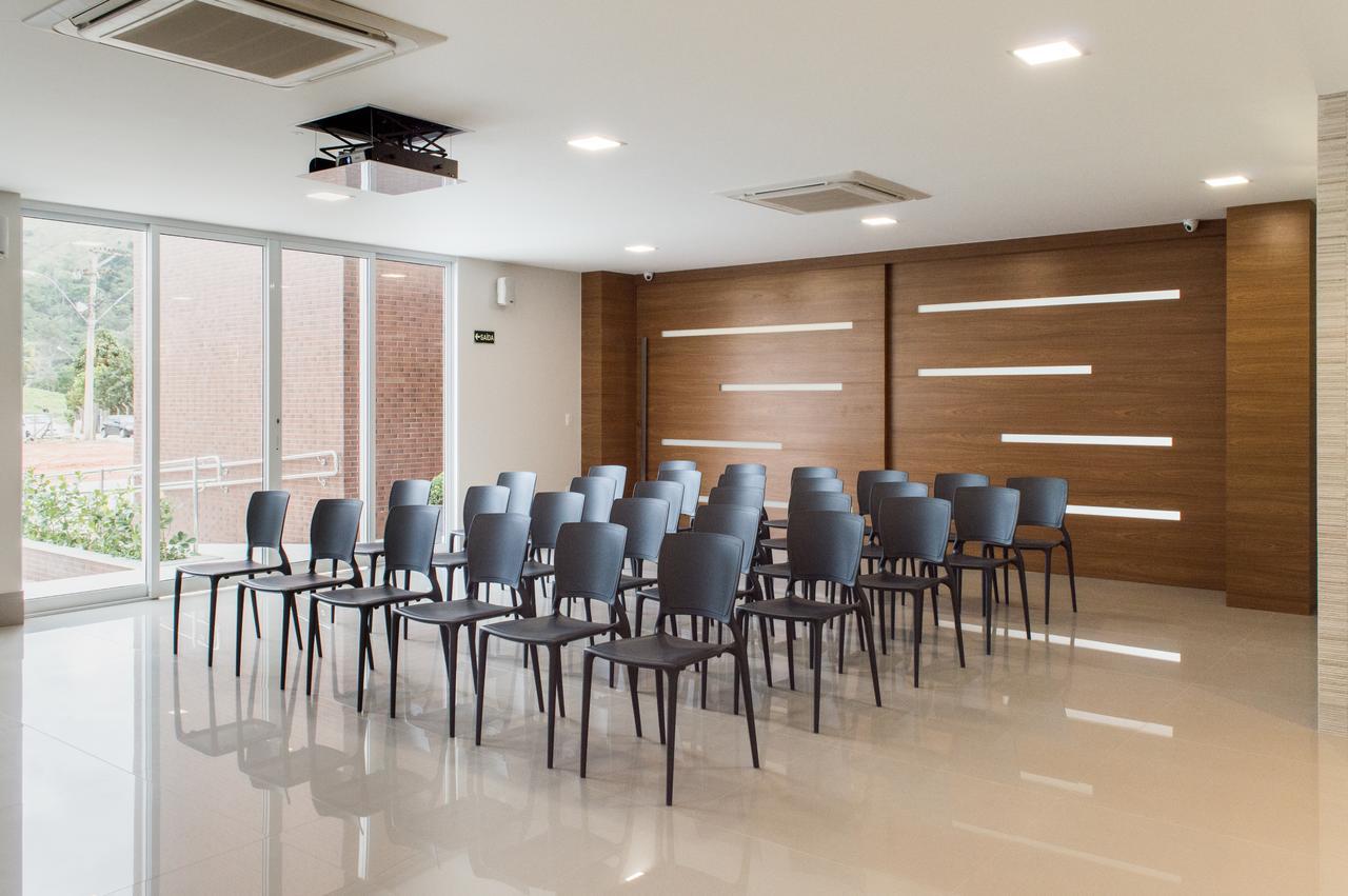 Bravo Hotel Joao Neiva Luaran gambar